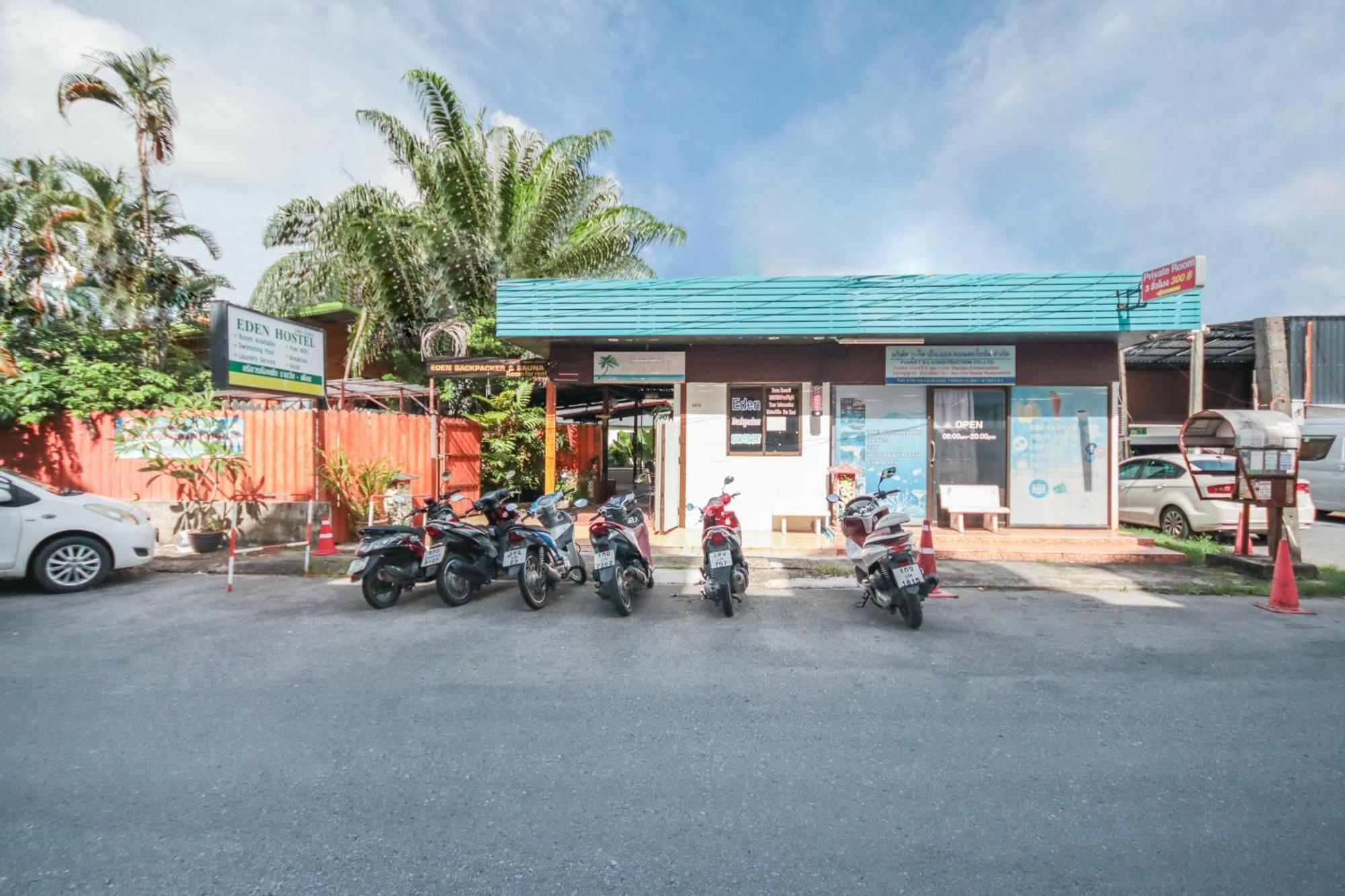 Oyo 1163 Eden Hostel Phuket Exterior foto